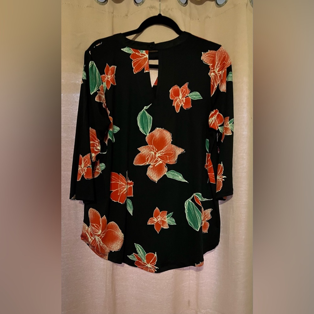 Knapp Studio Blouse